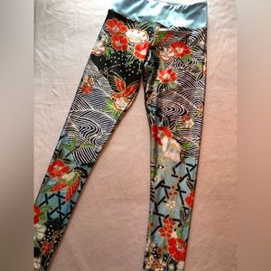 Goldsheep Japanese spring full length high waisted leggings, L, great condition!